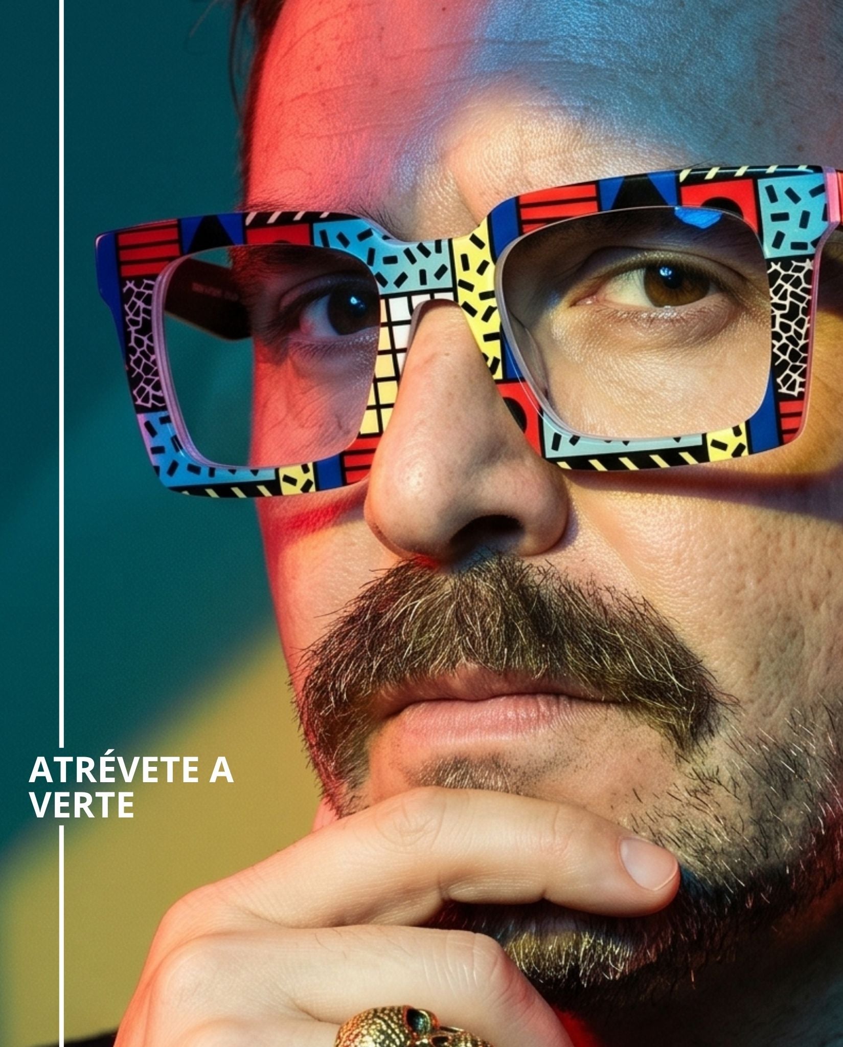 CUBIQ, lente de pasta. Lente de Colores. Lente wayfarer. Lente con filtro luz azul. Lente personalizado