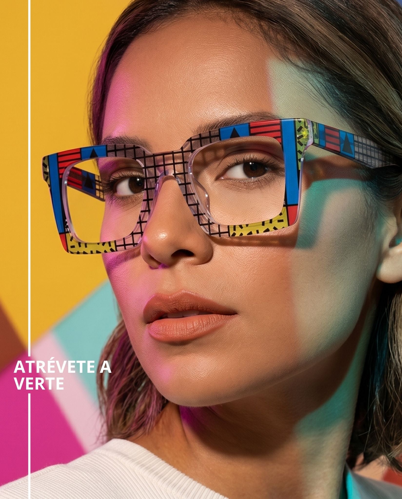 RUBIQ, lente de pasta transparente. Lente de Colores. Lente wayfarer. Lente con filtro luz azul. Lente personalizado. Lente para mujer