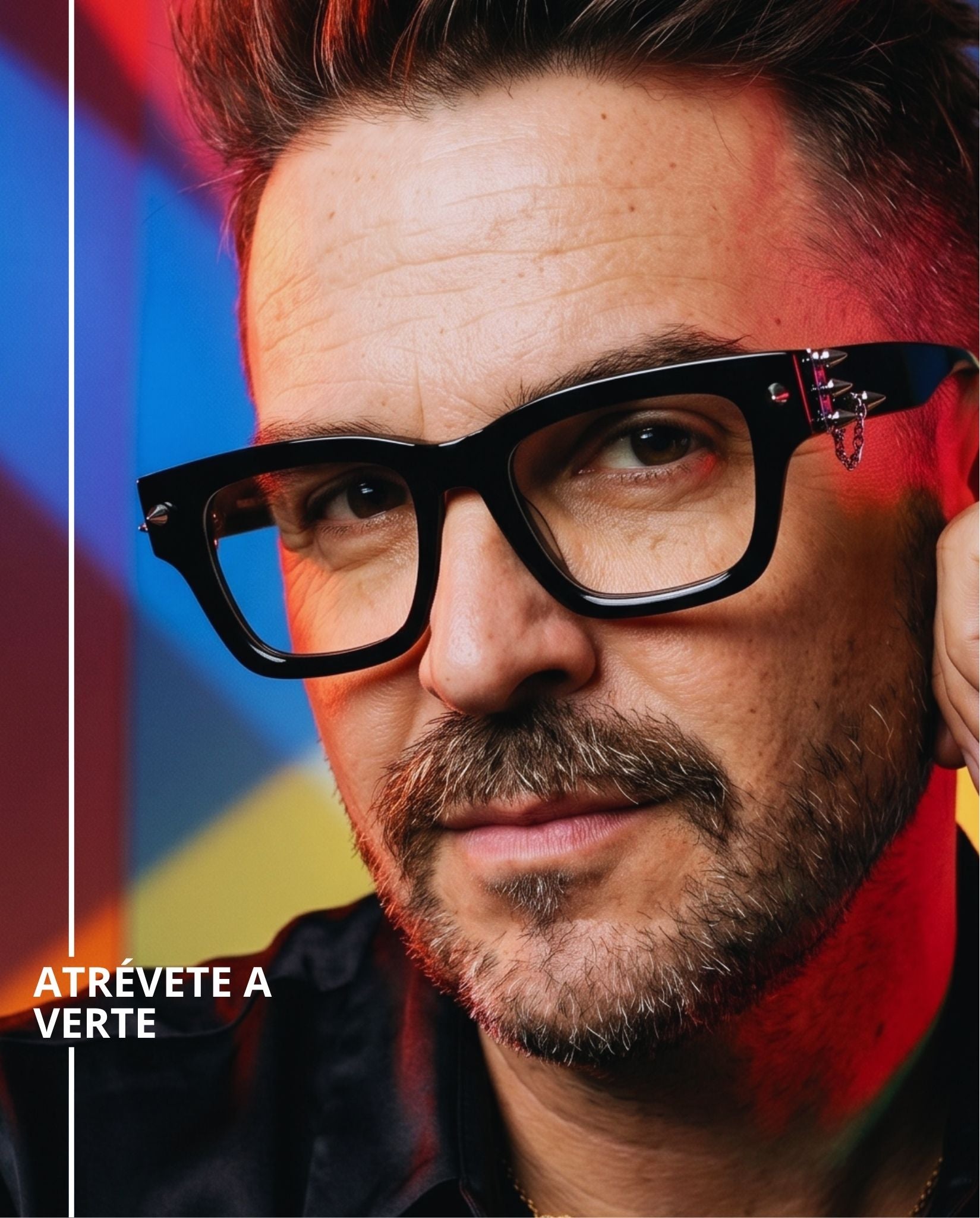SPIKES. Lente de pasta negra. Lente cuadrado. Lente con filtro luz azul. Lente personalizado. Lentes para hombre. Lentes para computadora